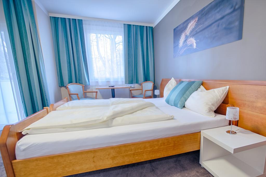 Fruehstueckshotel Waldbauer Bad Schallerbach Δωμάτιο φωτογραφία
