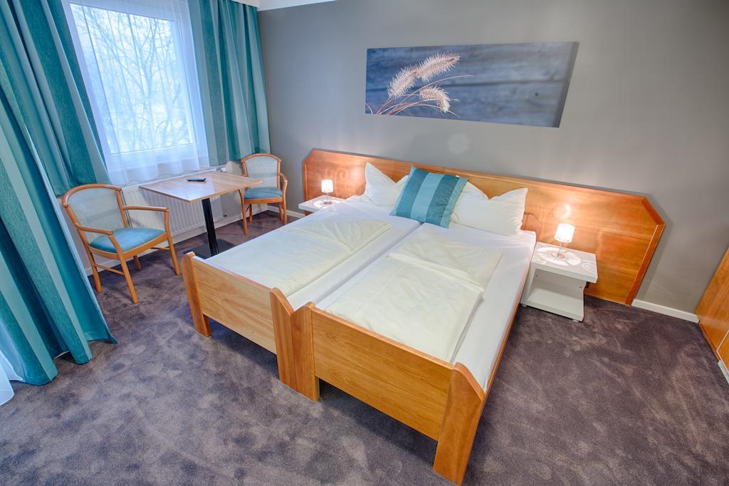 Fruehstueckshotel Waldbauer Bad Schallerbach Δωμάτιο φωτογραφία